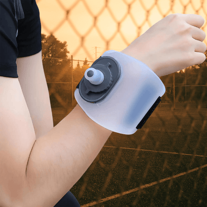 FRAMI Hydora - Die Handgelenk Trinkflasche