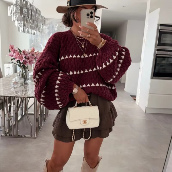Stilvoller Polka-Dot-Pullover
