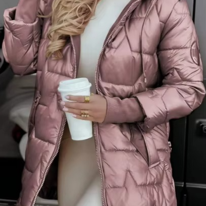 Eleganter Wintermantel mit Kapuze