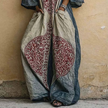 Jumpsuit mit V Ausschnitt