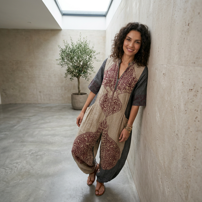 Jumpsuit mit V Ausschnitt